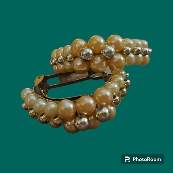 Vintage Accessories - Vintage Set of Two Pearl Ponytail Barrettes